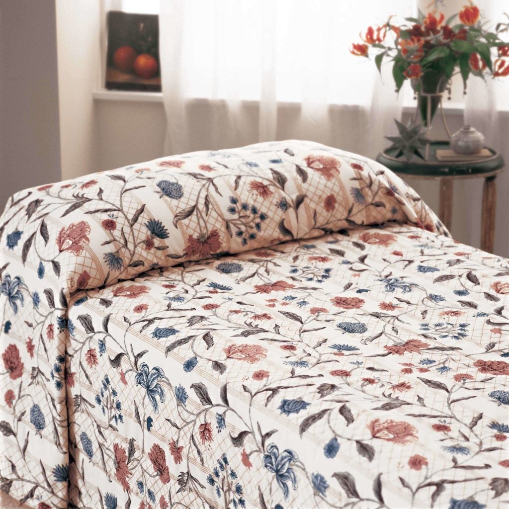 Cozy Collection non-reversible quilt